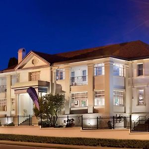 Grand View Hotel